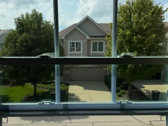 Same window in Palatine, IL after window cleaning